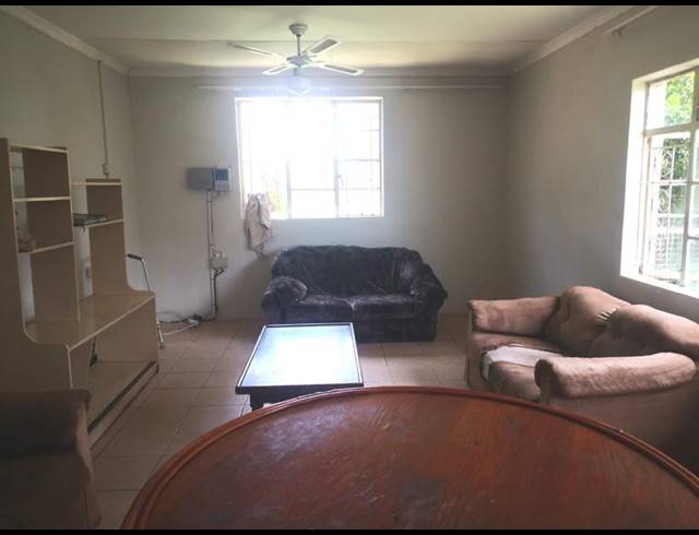 4 BEDROOM HOUSE FOR SALE IN FREEMANSVILLE